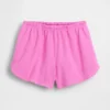 Pantalones cortos de punto con bajo en forma de delfín de 3"