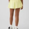 Pantalones cortos de running de secado rápido con bajo de mariposa para niños
