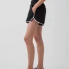 Pantalones cortos de running GapFit Tech de talle alto