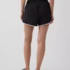 Pantalones cortos de running GapFit Tech de talle alto