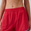 Pantalones cortos de running GapFit Tech de talle alto
