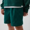 Pantalones cortos de secado rápido de corte holgado para niños