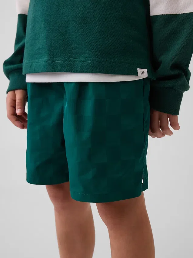 Pantalones cortos de secado rápido de corte holgado para niños