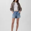 Pantalones cortos de talle medio ultrasuaves y holgados con bajo recortado de 4"