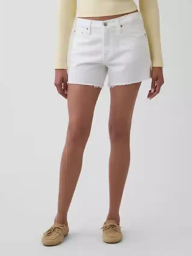 Pantalones cortos de talle medio ultrasuaves y holgados con bajo recortado de 4"