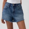 Pantalones cortos de talle medio ultrasuaves y holgados con bajo recortado de 4"