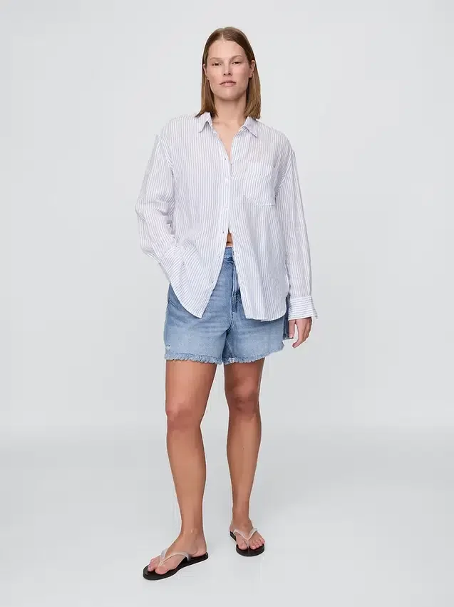Pantalones cortos de talle medio ultrasuaves y holgados con bajo recortado de 4"