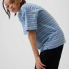Pantalones cortos deportivos de malla para niños de 8"