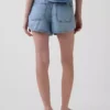 Pantalones cortos «Easy Dolphin» de denim ultrasuave de talle medio