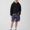 Pantalones cortos GapFit de malla reciclada de 6" para niños