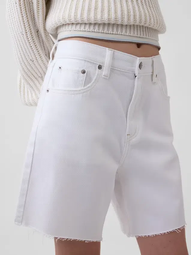 Pantalones cortos holgados ultrasuaves de 8" y talle medio