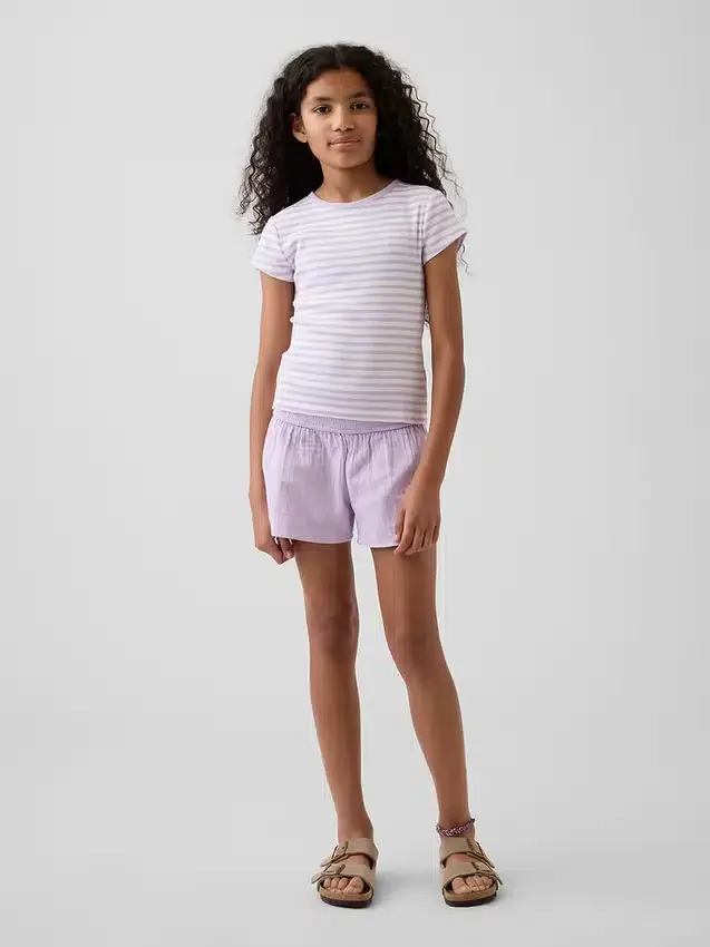 Pantalones cortos infantiles de gasa de algodón con bajo en forma de mariposa