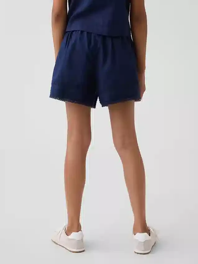 Pantalones cortos infantiles de lino y algodón con ribete de encaje