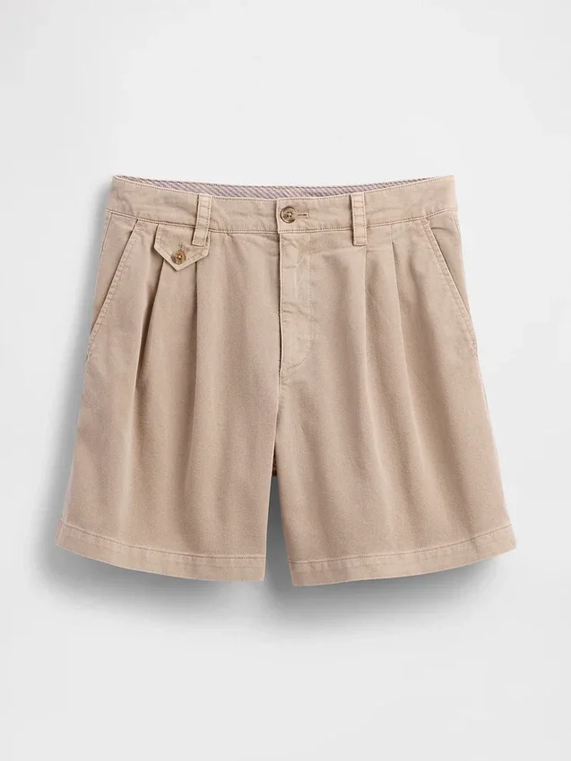 Pantalones cortos plisados de sarga de talle medio (6")