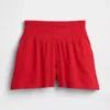 Pantalones cortos premamá fáciles de poner por debajo de la barriga