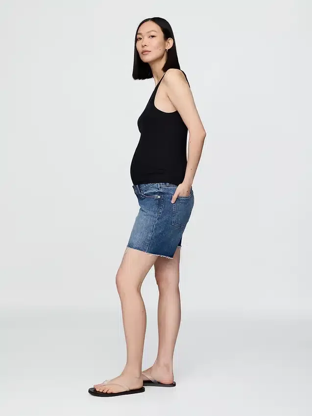 Pantalones cortos tipo bermuda de vaquero premamá con panel completo de 7"