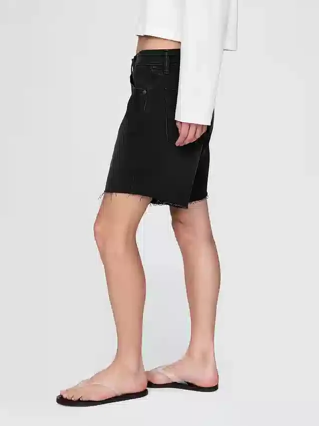Pantalones cortos tipo bermudas de denim holgados de los años 90, de talle medio (8")