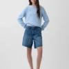 Pantalones cortos tipo bermudas de denim holgados de talle medio, de 8"