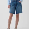 Pantalones cortos tipo bermudas de denim holgados de talle medio, de 8"