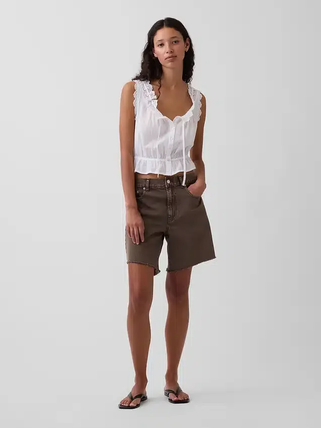 Pantalones cortos tipo bermudas de denim holgados de talle medio, de 8"