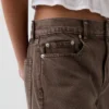 Pantalones cortos tipo bermudas de denim holgados de talle medio, de 8"