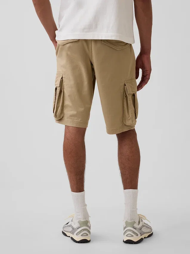 Pantalones cortos tipo cargo de corte holgado de 11"