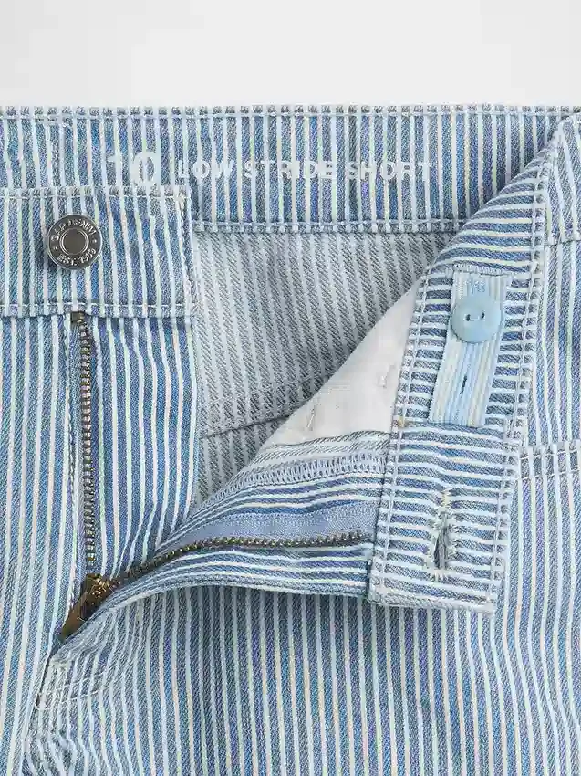 Pantalones cortos vaqueros de cintura baja con rayas para niños