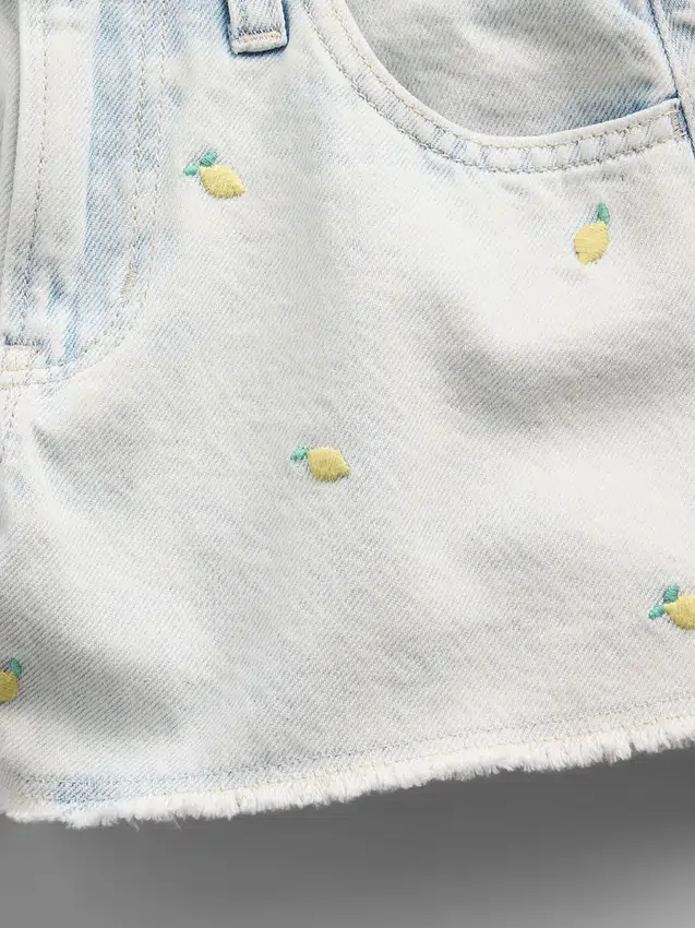 Pantalones cortos vaqueros de cintura baja para niños con bordado de limones