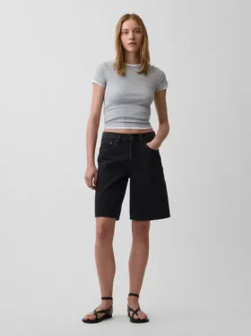 Pantalones cortos vaqueros largos de talle medio de 11"