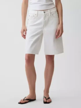 Pantalones cortos vaqueros largos de talle medio de 11″