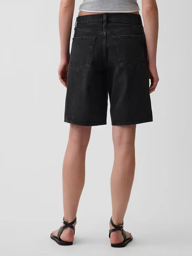 Pantalones cortos vaqueros largos de talle medio de 11"