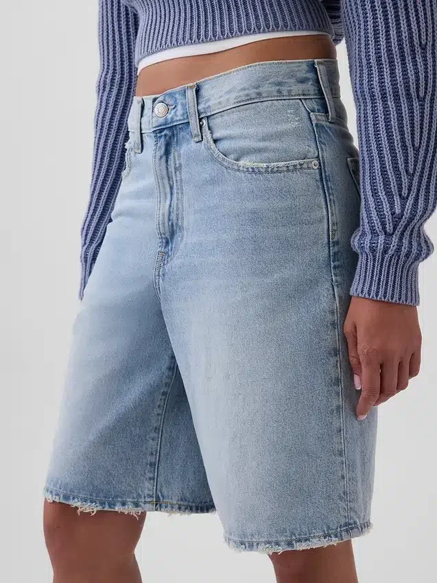 Pantalones cortos vaqueros largos de talle medio de 11"