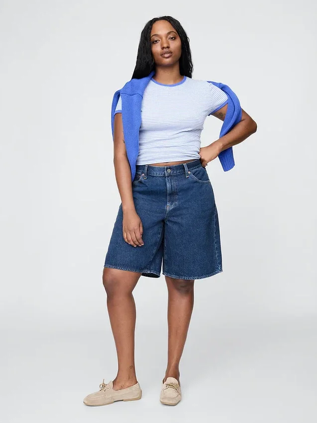 Pantalones cortos vaqueros largos de talle medio de 11"