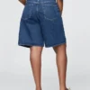 Pantalones cortos vaqueros largos de talle medio de 11"