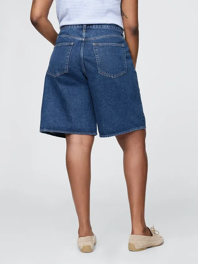Pantalones cortos vaqueros largos de talle medio de 11"