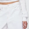 Pantalones cortos vaqueros largos de talle medio de 11"