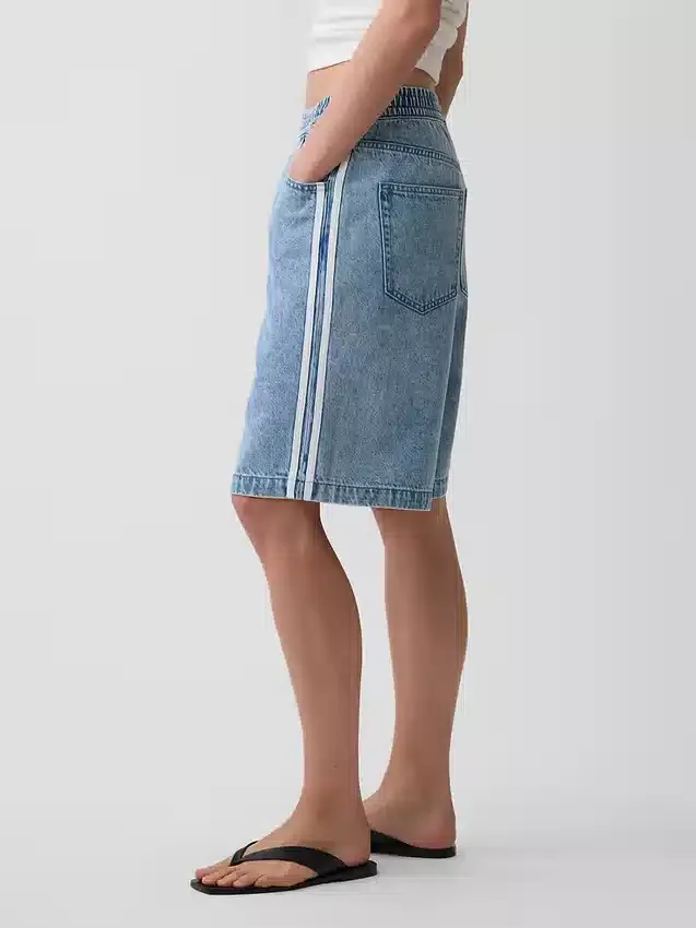 Pantalones cortos vaqueros largos «Easy Stripe» ultrasuaves de talle medio, de 11"
