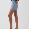 Pantalones cortos vaqueros rectos de corte holgado y cintura alta de 3,5"