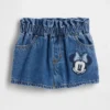 Pantalones cortos vaqueros Stride de GAP × Disney para Bebé y Niño