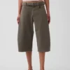 Pantalones culotte de talle medio con cinturón