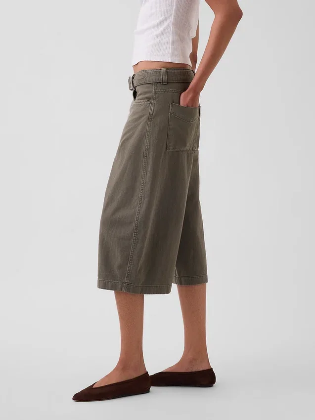 Pantalones culotte de talle medio con cinturón