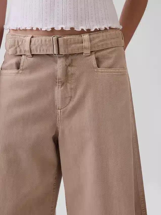 Pantalones culotte de talle medio con cinturón