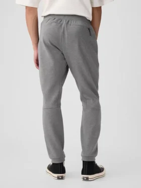 Pantalones de chándal ajustados GapFit Tech