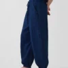 Pantalones de chándal de denim de gasa de algodón con corte «Easy Barrel»