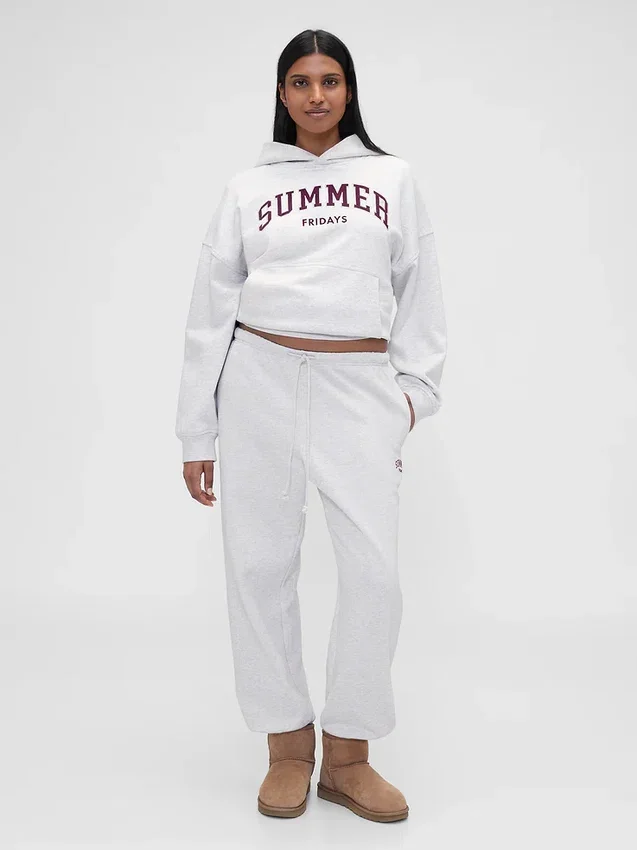 Pantalones de chándal GAP × Summer Fridays de tejido grueso y corte holgado con logotipo