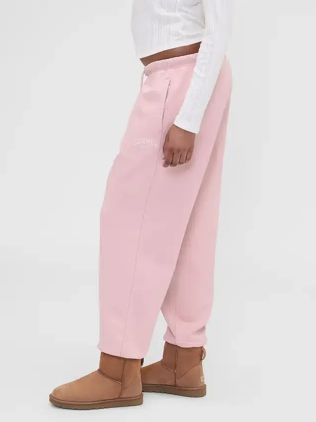 Pantalones de chándal GAP × Summer Fridays de tejido grueso y corte holgado con logotipo