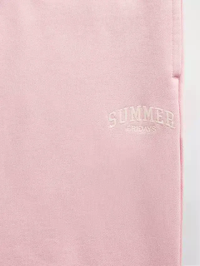Pantalones de chándal GAP × Summer Fridays de tejido grueso y corte holgado con logotipo