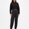 Pantalones de chándal GapFit Tech de talle alto con cremallera en el bajo