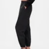 Pantalones de chándal GapFit Tech de talle alto con cremallera en el bajo