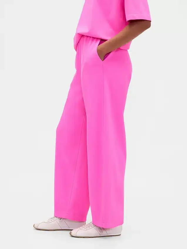 Pantalones de corte acampanado de tejido grueso